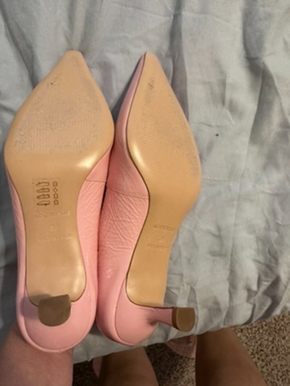 Maeve Hearts Pump - Picture 3 of 3